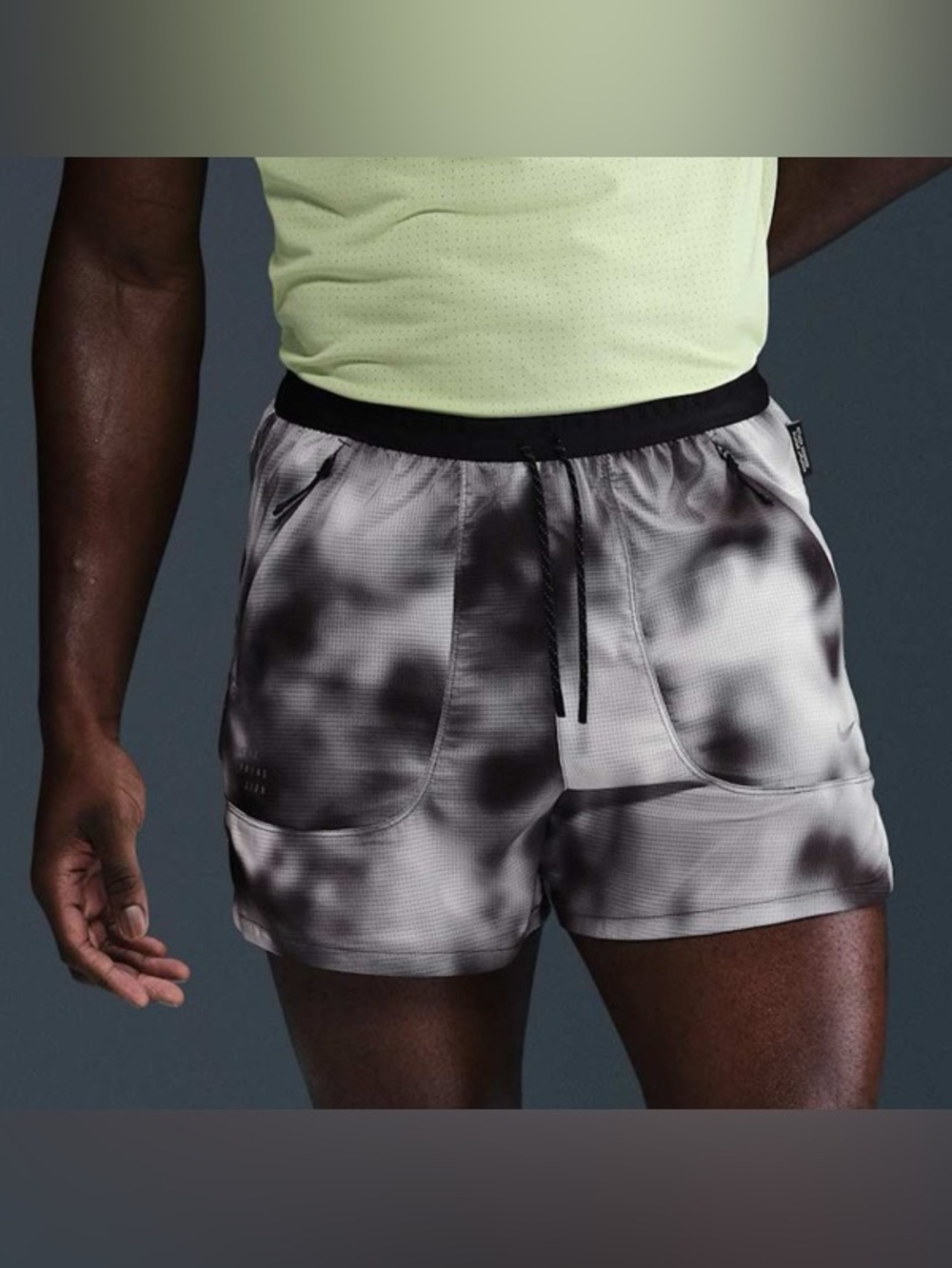 Nike Running Division Dri-FIT ADV 4" Shorts Black Men's Sz Small HJ4150-010 NEW
